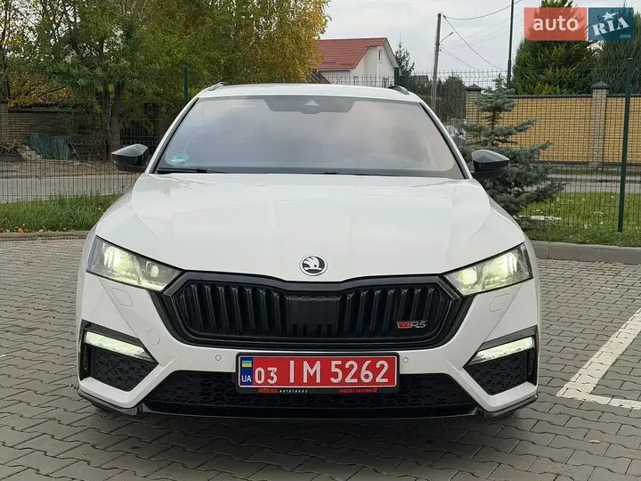 Skoda Octavia 2022 photo 3