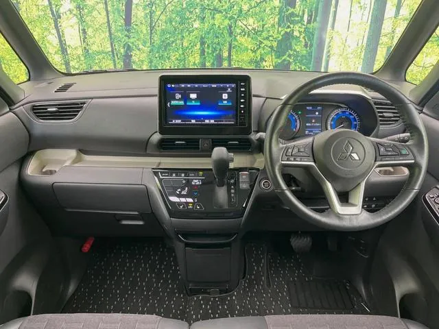 Mitsubishi Delica Mini G Premium 2023 photo 2