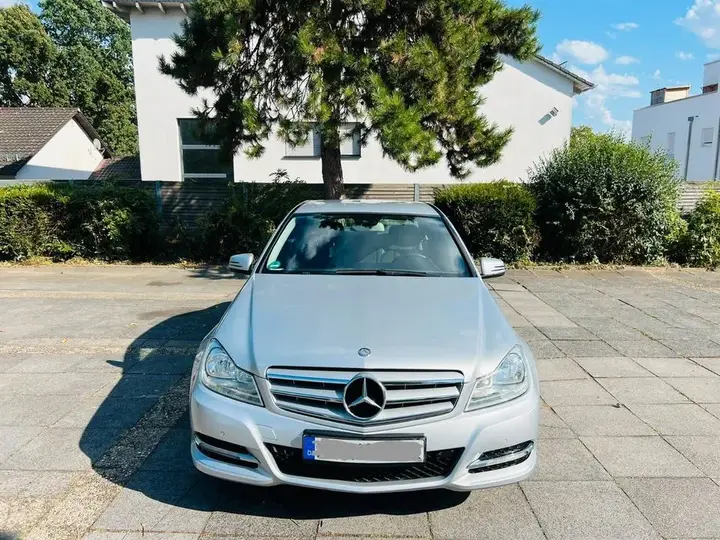 Mercedes-Benz C 180 Cgi