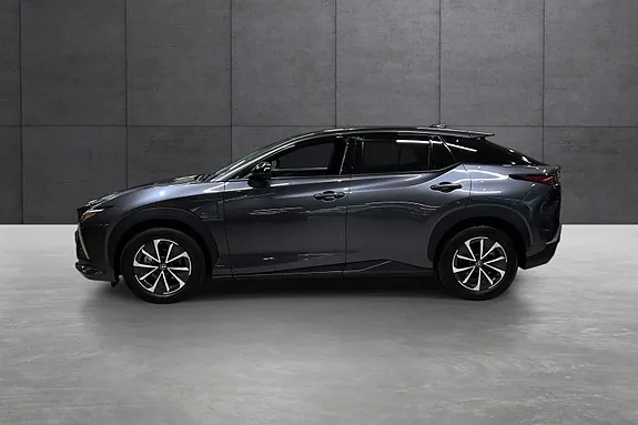 Lexus Rz450E 2024 photo 3