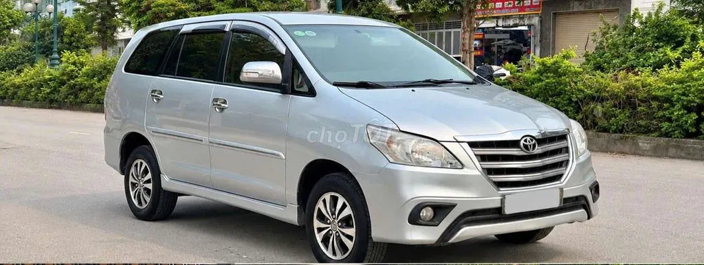 Toyota Innova 2015 photo 2