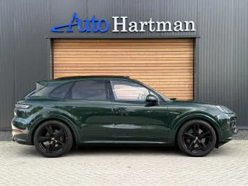 Porsche Cayenne 2024 photo 2