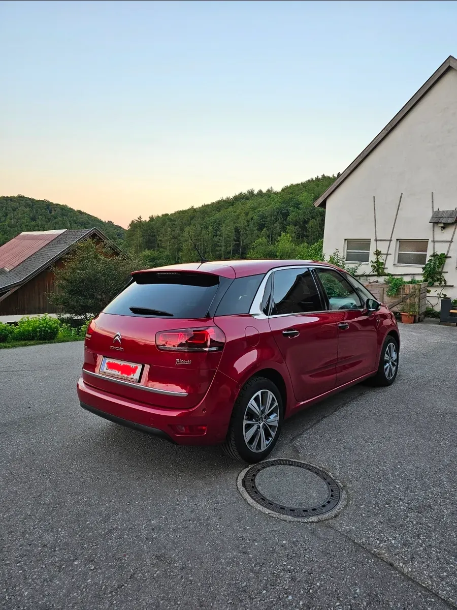 Citroen C4 Picasso 2015 photo 2