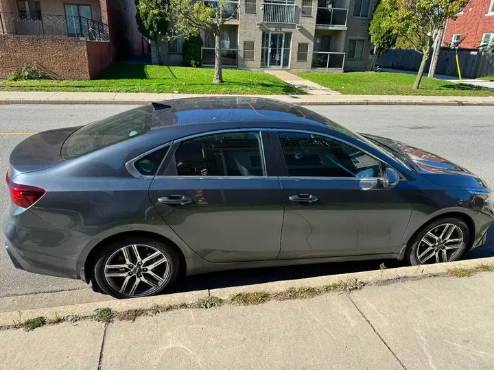 Kia Forte 2024 photo 3
