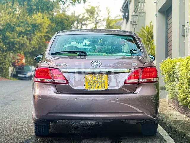 Toyota Premio 2017 photo 2