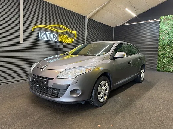 Renault Megane Iii 2011 photo 2