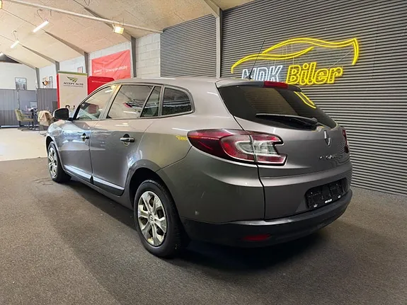 Renault Megane Iii 2011 photo 3