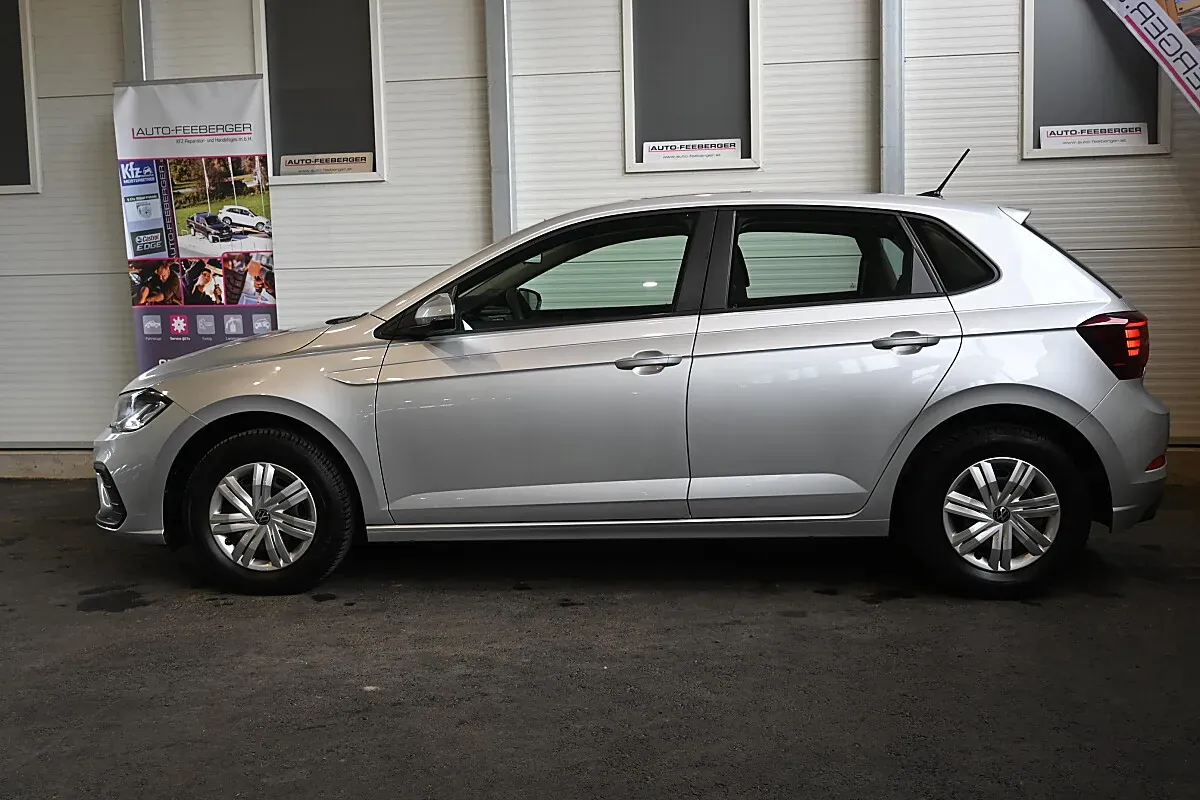 Volkswagen Polo 2022 photo 2
