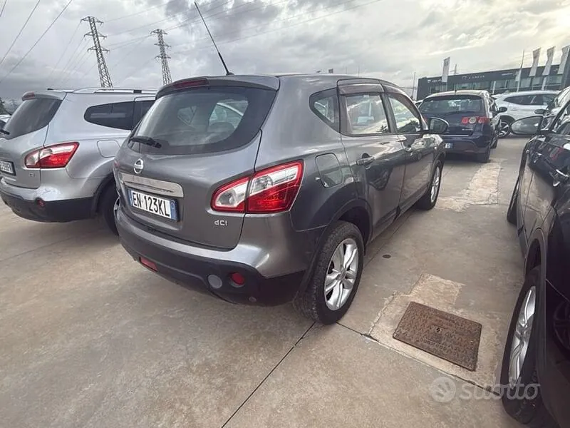 Nissan Qashqai 2012 photo 3