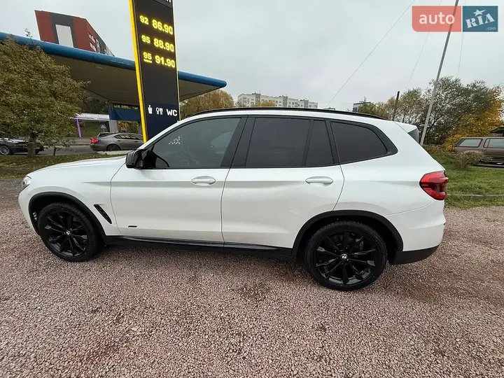 BMW X3 2018 photo 4