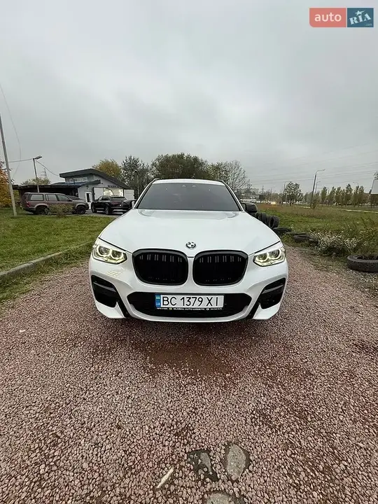 BMW X3 2018 photo 2