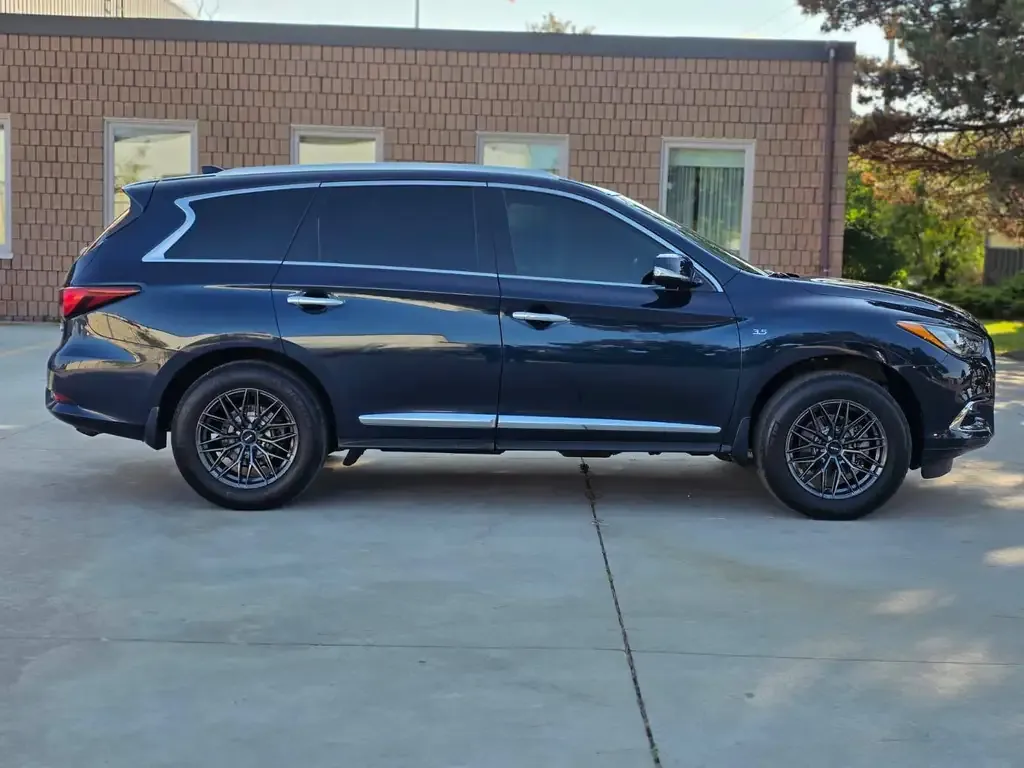 Infiniti Qx60 2017 photo 3
