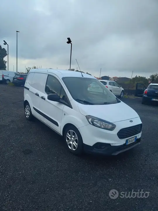 Ford Transit Courier
