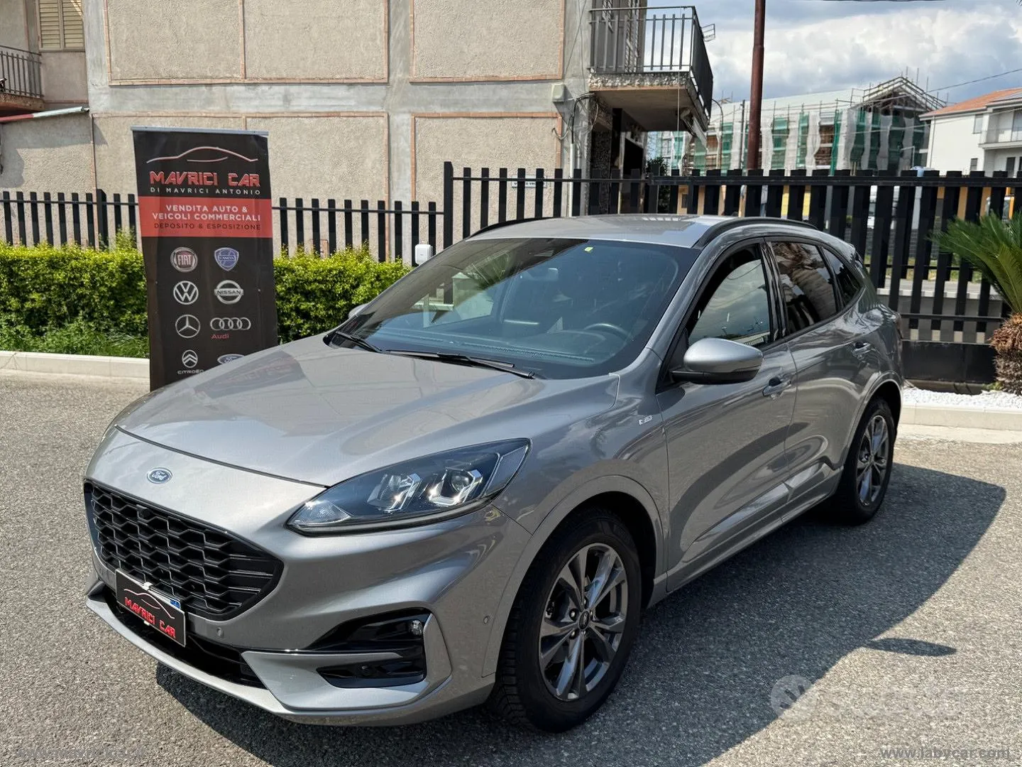 Ford Kuga 2022 photo 2