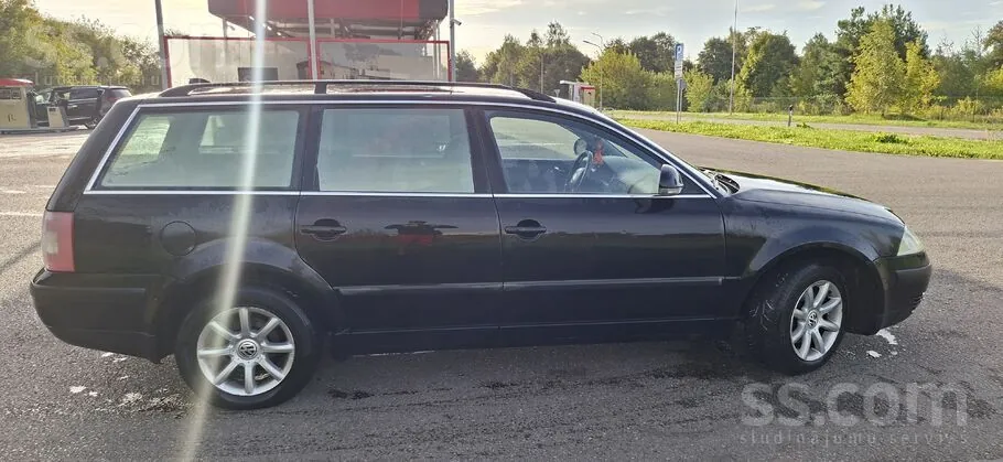Volkswagen Passat 2004 photo 4