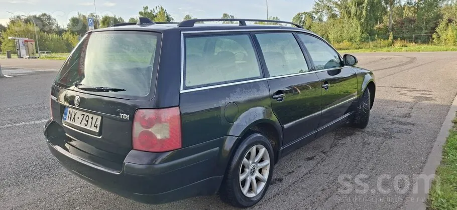 Volkswagen Passat 2004 photo 5