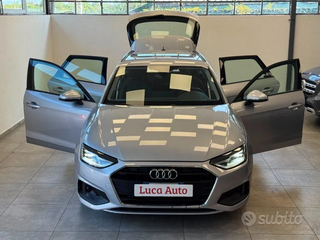 Audi A4 Avant 2022 photo 2