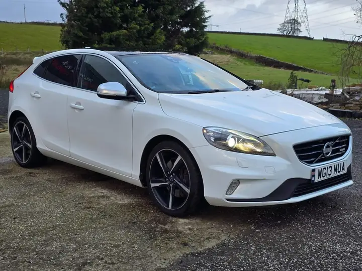 Volvo V40