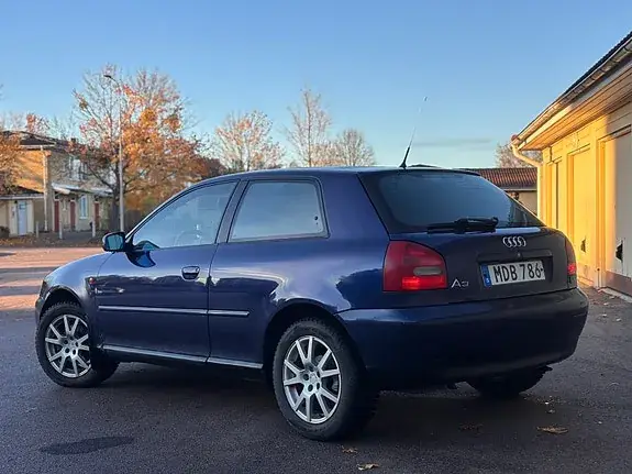 Audi A3 1999 photo 3