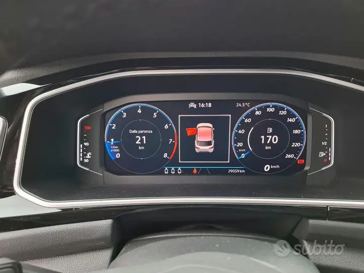 Volkswagen T-Roc 2023 photo 5