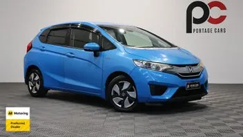 Honda Fit 2015 photo 2