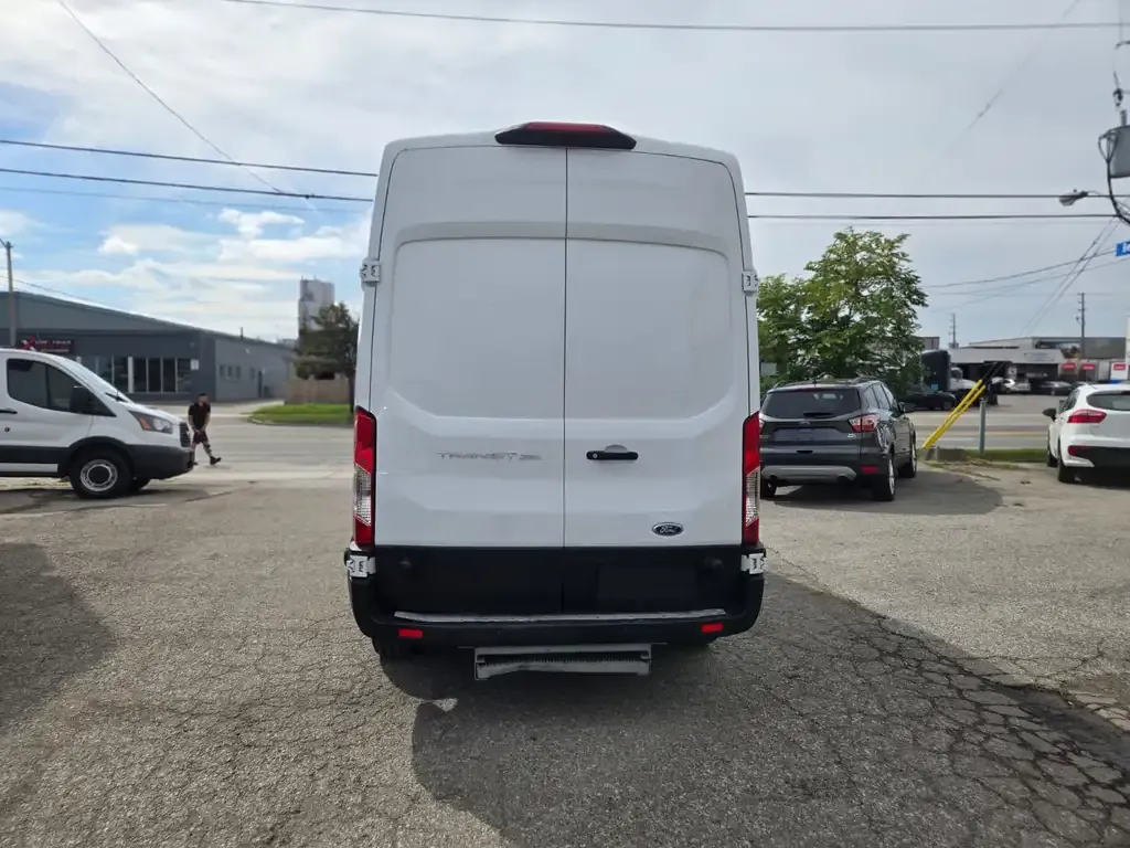 Ford Transit 2019 photo 3