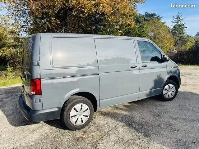 Volkswagen Transporter 2023 photo 5