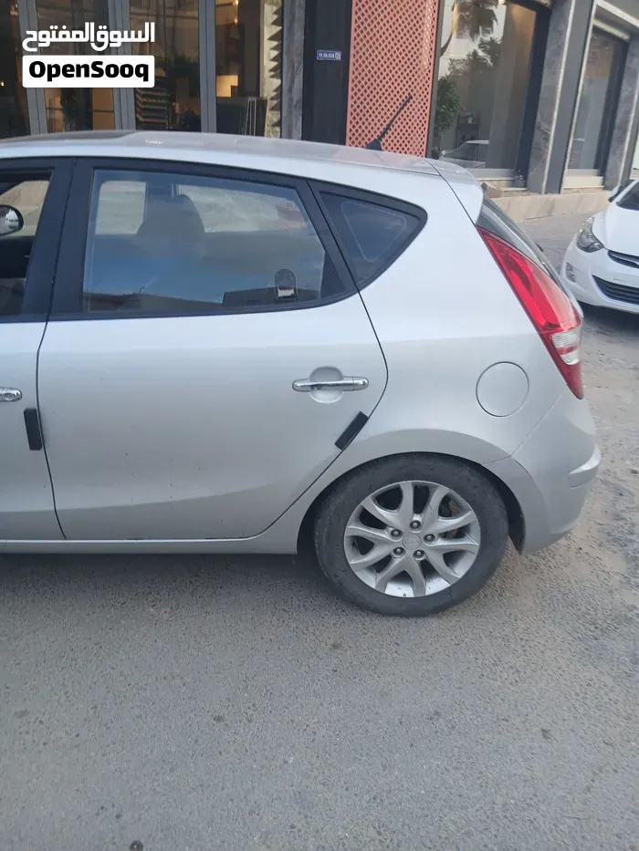 Hyundai I30 2008 photo 2
