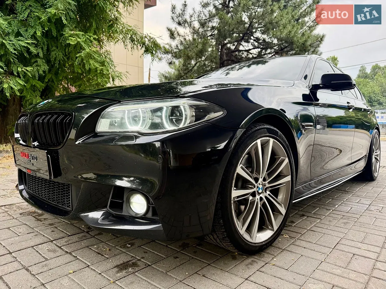BMW 5 Series 2014 photo 5