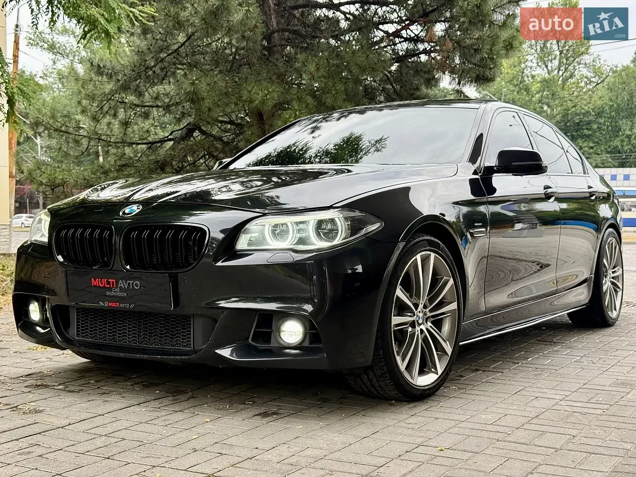 BMW 5 Series 2014 photo 4