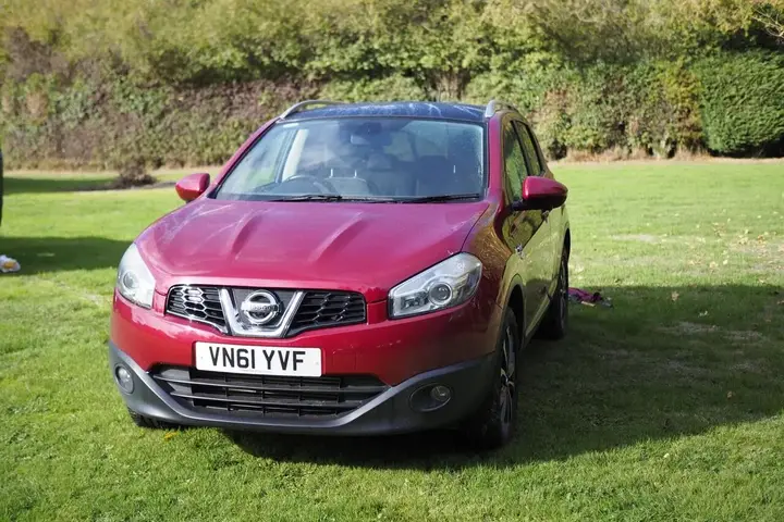 Nissan Qashqai 2011 photo 2