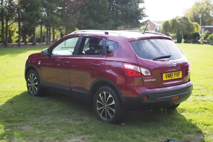 Nissan Qashqai 2011 photo 4