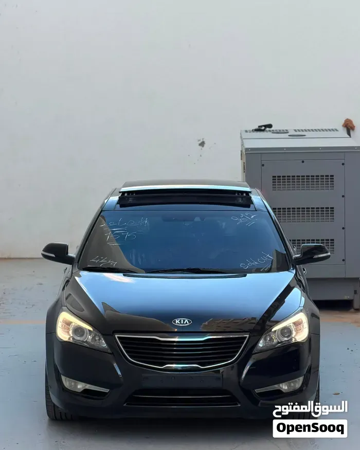 Kia Cadenza 2012 photo 4