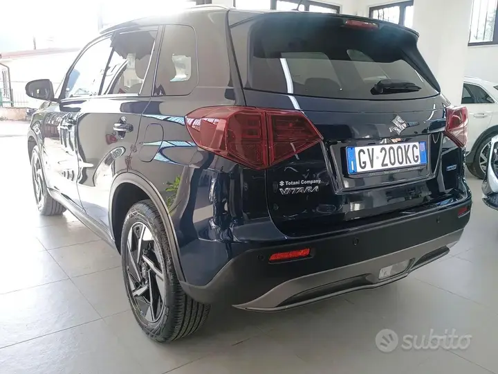 Suzuki Vitara 2024 photo 2