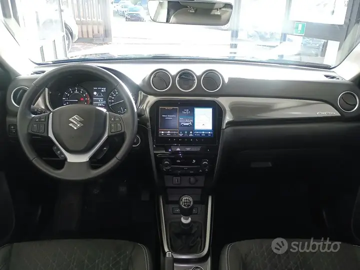 Suzuki Vitara 2024 photo 4