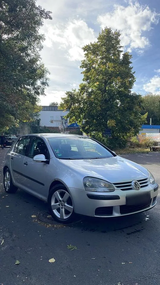Volkswagen Golf V
