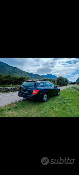 Mercedes-Benz C200 2011 photo 5