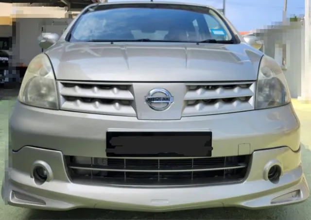 Nissan Grand Livina