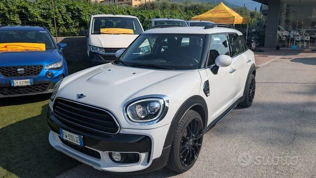 Mini Countryman 2019 photo 2