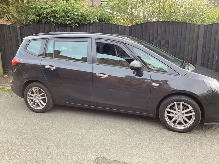 Vauxhall Zafira Tourer 2015 photo 5