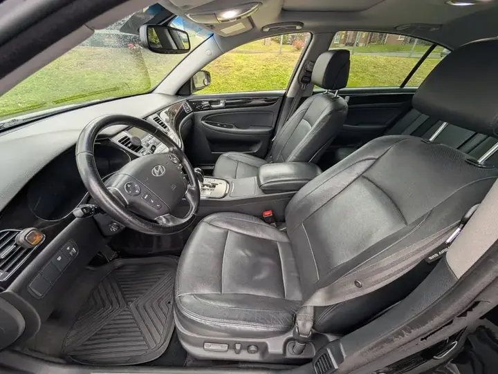 Hyundai Genesis 2014 photo 3
