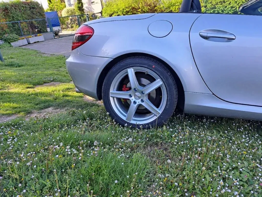 Mercedes-Benz Slk-Class