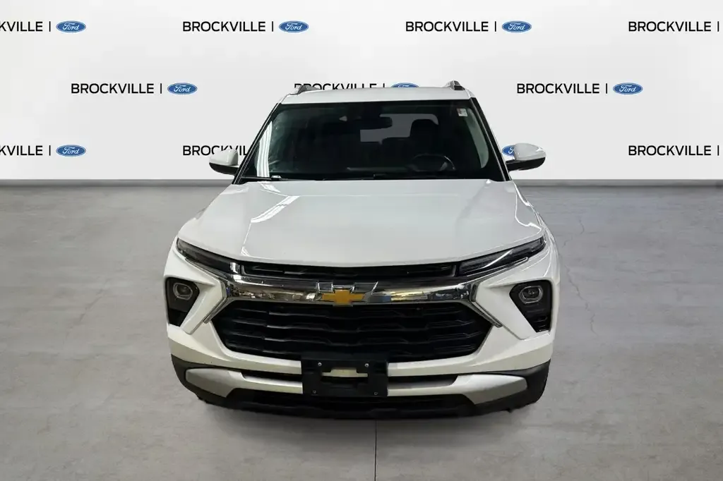 Chevrolet Trailblazer 2024 photo 2