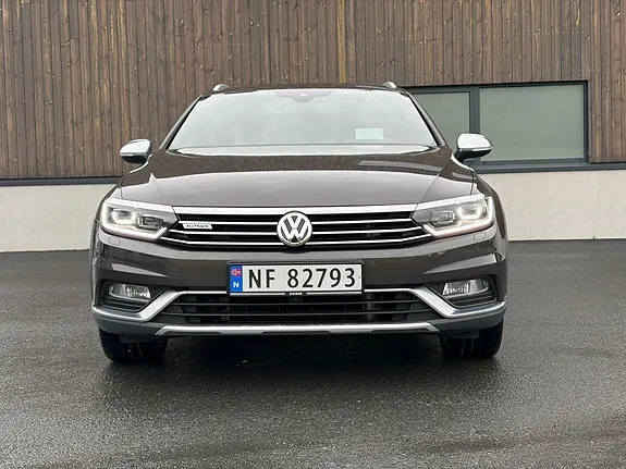 Volkswagen Passat Alltrack 2017 photo 2