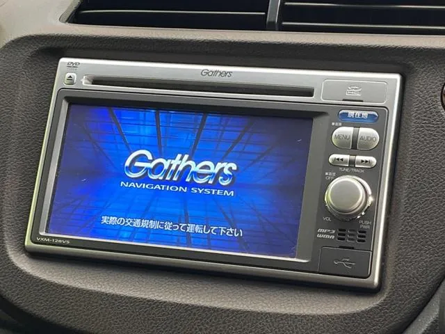 Honda Fit Shuttle Hybrid 2013 photo 3