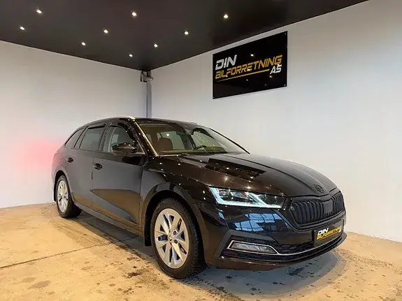 Skoda Octavia 2021 photo 4
