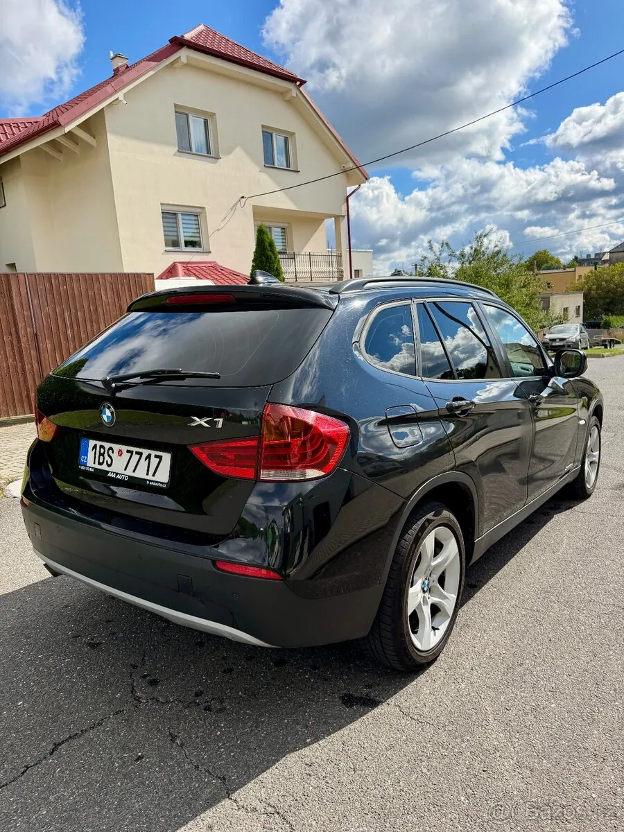 BMW X1 2012 photo 4