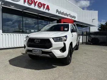 Toyota Hilux 2025 photo 2