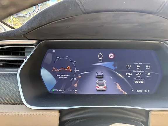 Tesla Model S 2015 photo 5