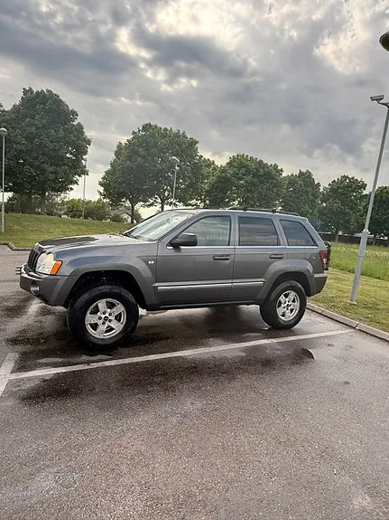 Jeep Grand Cherokee 2005 photo 3